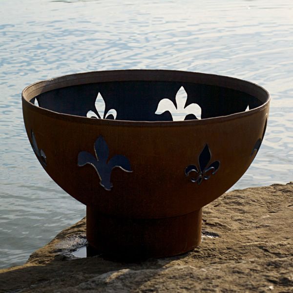 Fleur De Lis Fire Pit